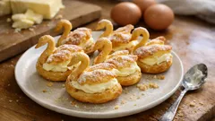 Labutě z odpalovaného těsta: slavnostní dezert s vanilkovým krémem